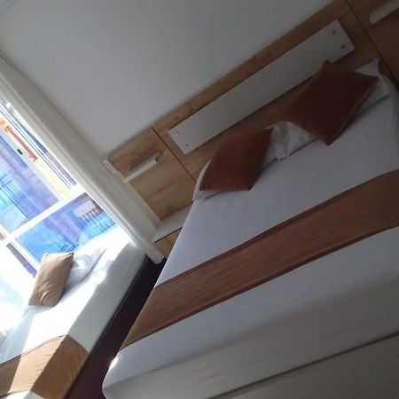 Hotel Gutier ריונגרו מראה חיצוני תמונה