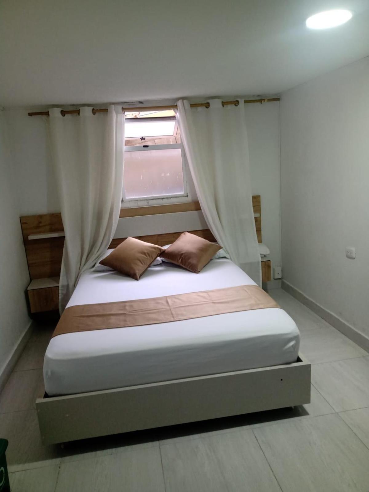 Hotel Gutier ריונגרו מראה חיצוני תמונה